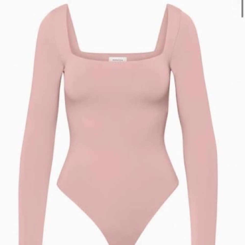 ARITZIA BABATON Contour Bodysuit Mauve Dusty Rose Square Neck Long Sleev…
